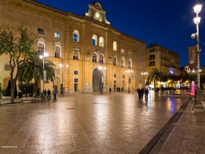 Museum Palazzo dell'Annunziata Matera Italy Milanda de Mont Group Exhibition Curator-Pino Nicolitti
2017 Museum Palazzo dell'Annunziata Matera Italy